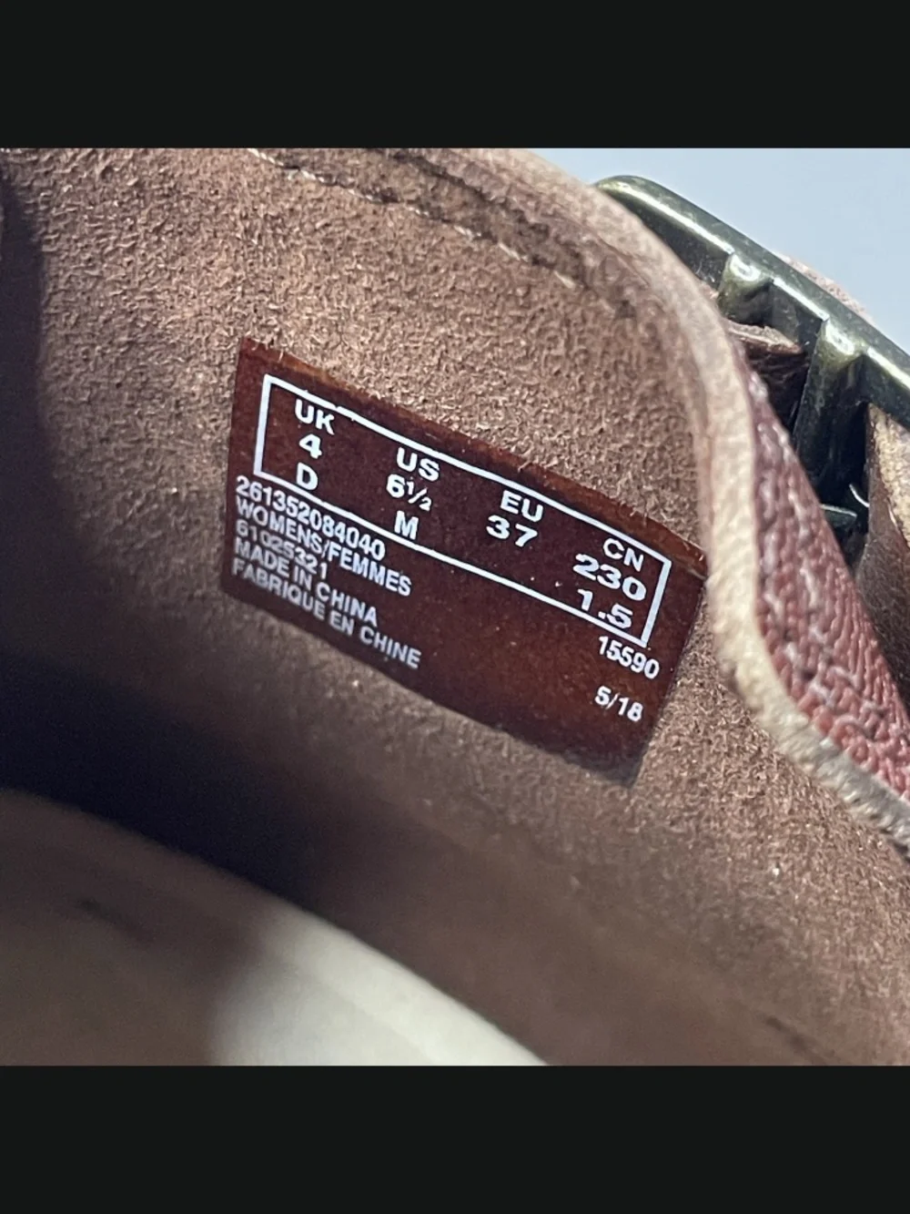Clarks mena shoes